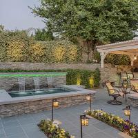 Backyard fountain with brickwork