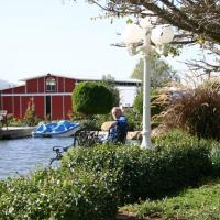 Backyard boat launching pad