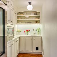 Kitchen prep area