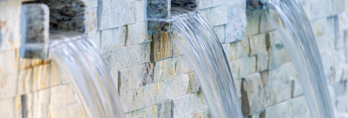 Outdoor water feature